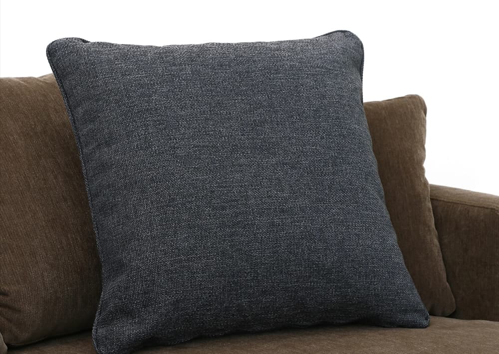 Deco - With piping C002 61x61